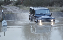 Land Rover Defender - Električni Istraživanje vozila 2013 12